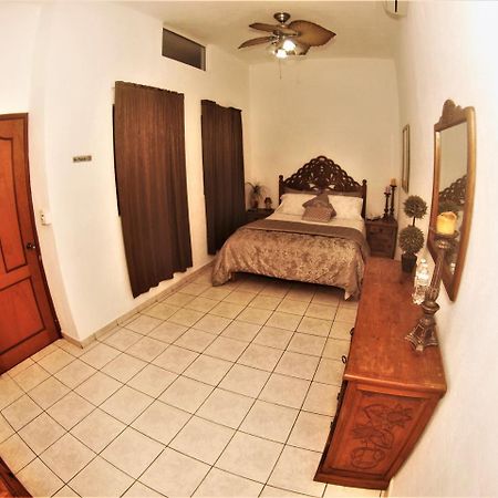 Hostal Casa Blanca Comala Exteriör bild