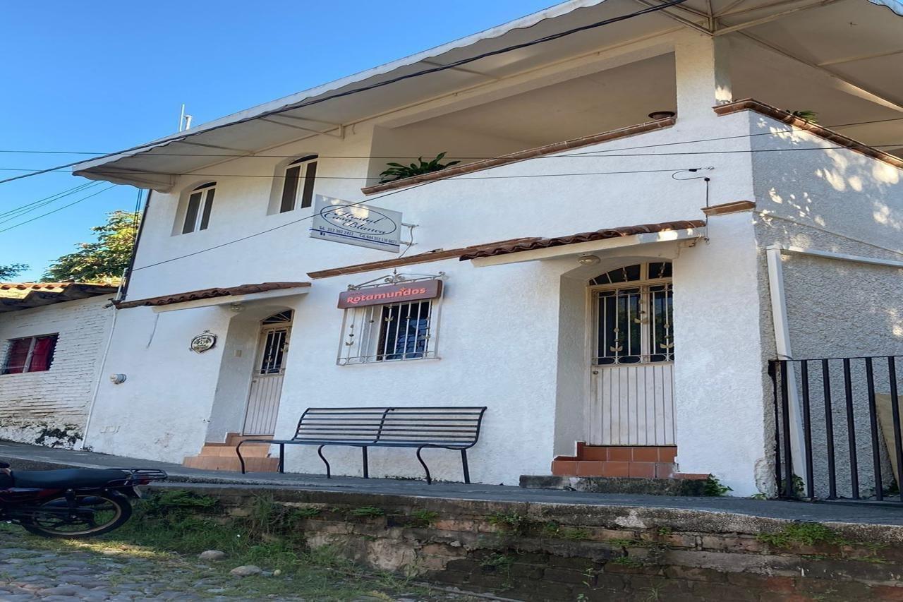 Hostal Casa Blanca Comala Exteriör bild